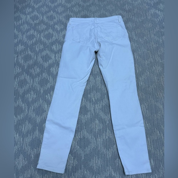J Crew 9" Mid Rise toothpick Jean In White, Size 27 - Picture 6 of 6